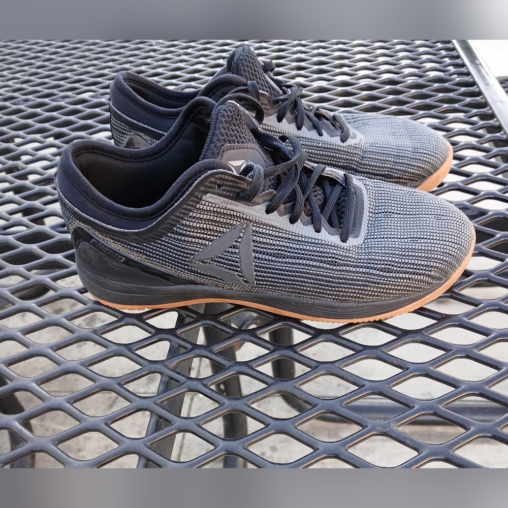 Reebok Nano Black and Gray Training Sneakers Size 6